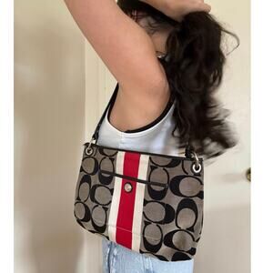 VTG Coach Hamptons Signature Stripe Shoulder Bag w Tags Red White Blue Parisian